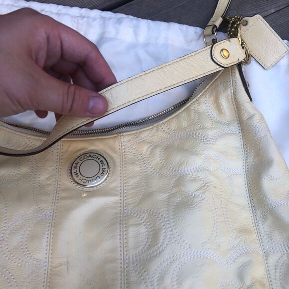 Rare Coach Purse Cream/White - Picture 12 of 16
